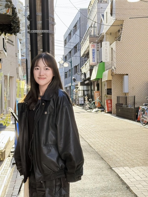 陳艾妮圖片
