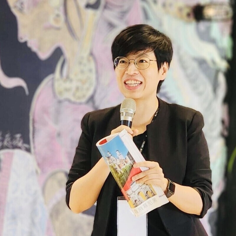 謝如梅圖片